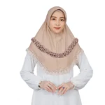 Elegant Beige Ruffled and Lace Hijab – Stylish & Comfortable