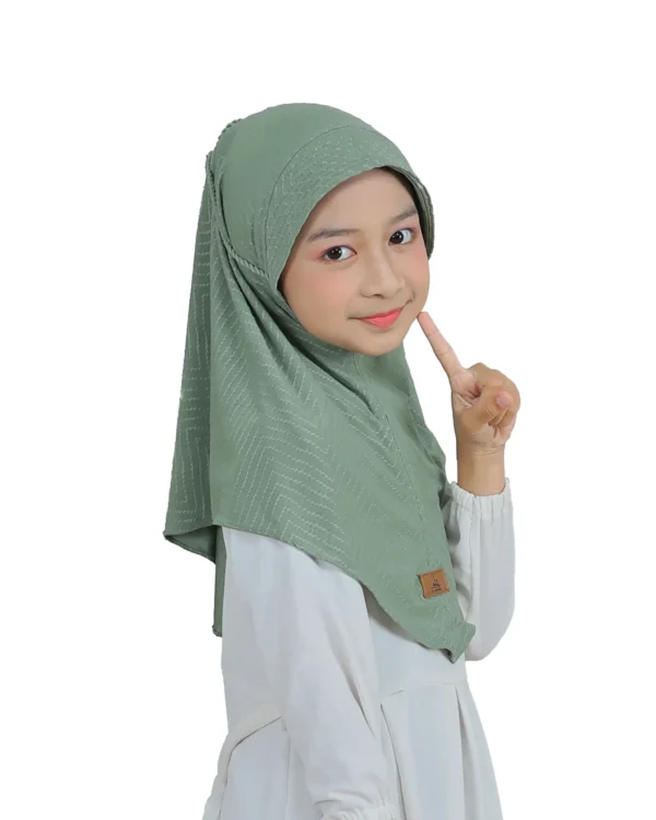Light Green Chevron Hijab for Kids – Soft, Stylish & Comfortable Wear - Image 2