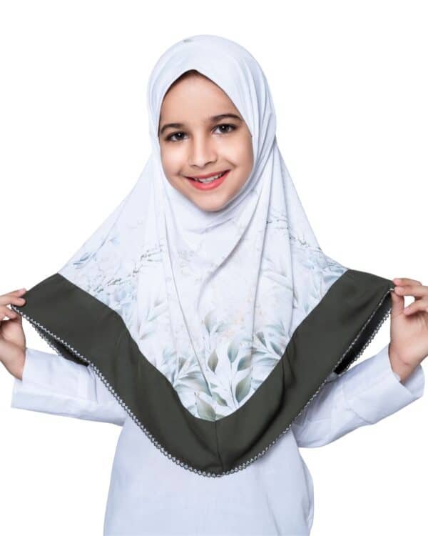 Girls Floral Instant Hijab – Lightweight Modest Prayer & Everyday Khimar for Kids