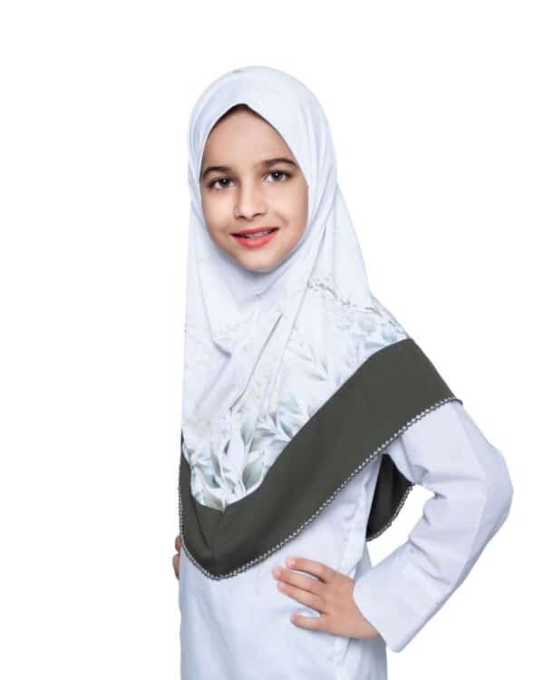 Girls Floral Instant Hijab – Lightweight Modest Prayer & Everyday Khimar for Kids - Image 2